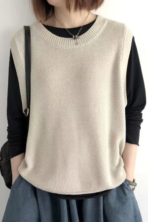 Women's Casual Solid Crew Neck Knitted Sleeveless Loose Fit Vest Sweater, Soft and Cozy Winter Clothing