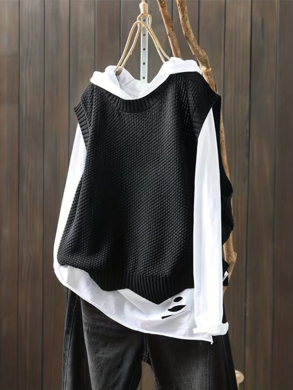 Solid Crew Neck Knitted Vest - Image 8