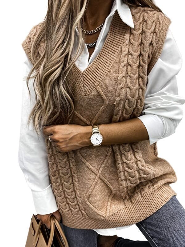 V-Neck Knit Vest: Casual, Comfortable & Chic - Image 2