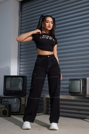 Y2K Kpop Cargo Pants for Women - Fashionable Flap Pockets, Comfortable Loose Fit, Durable Non-Stretch Denim, Straight Jeans Style - A Trendy Wardrobe Essential