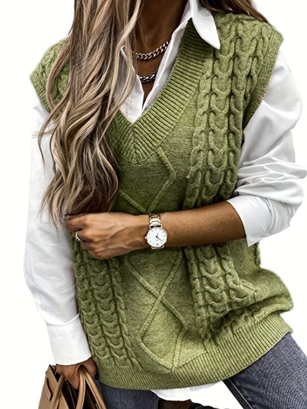 V-Neck Knit Vest: Casual, Comfortable & Chic - Image 9