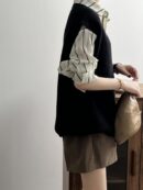 Solid V Neck Knitted Vest
